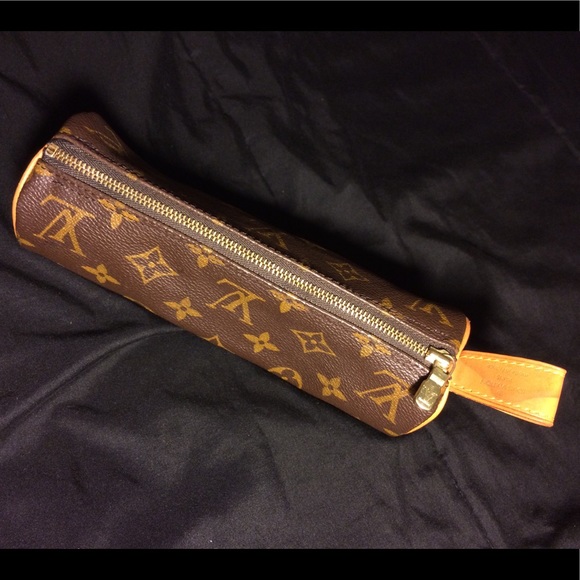Louis Vuitton Handbags - Louis Vuitton Monogram Brown Cosmetics Case